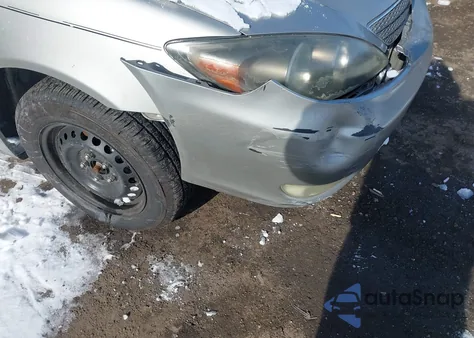 2002 Toyota Camry Se z USA, uszkodzony, nr VIN JTDBE32K020052161